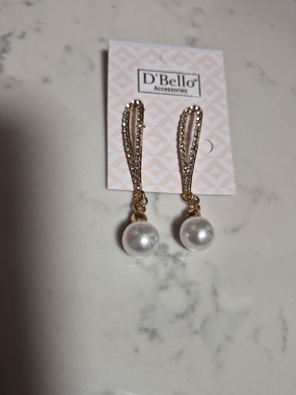 D'Bello Accessories Gold-tone Crystal Drop Earrings with White Pearls